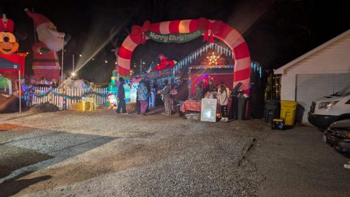 PXL 20241207 003937125